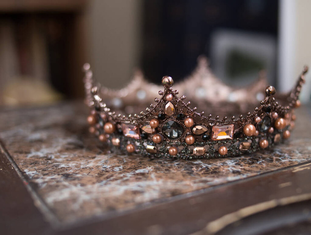 Coroa real vintage, jóias. Conceito de poder e riqueza
 - Foto, Imagem