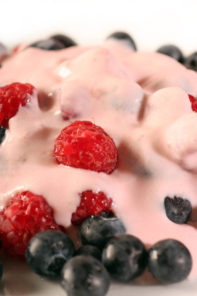 Berries closeup shot, healthy food concept - Foto, immagini