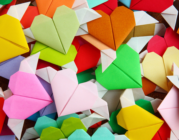 monte de origami coração colorido
 - Foto, Imagem