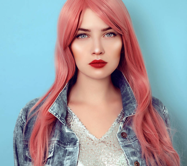 Portrait of beautiful young woman with pink  hair - Photo, Image