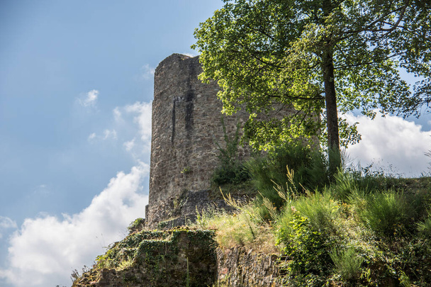 Zamek ruiny Windeck od średniowiecza - Zdjęcie, obraz