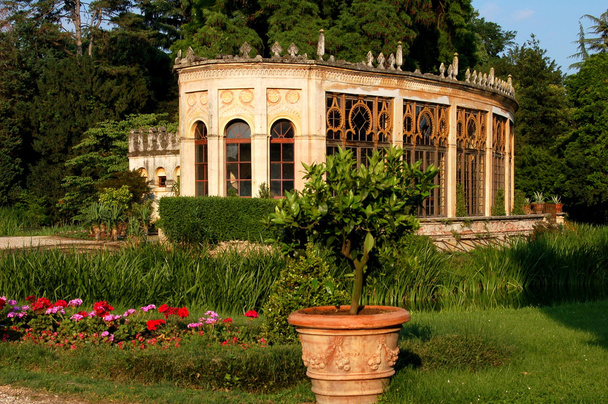 castelfranco-ді-Венето, Італія: громадський парк сади - Фото, зображення