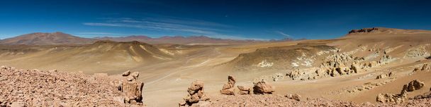 Panorama del Salar de Tara, deserto di Atacama, Cile
 - Foto, immagini