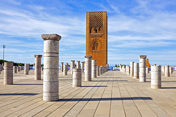 Marocco, rabat. Kral'ın Türbesi karşısında Hasan Kulesi m - Fotoğraf, Görsel