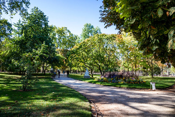 PARIS/FRANCE - September 19, 2019 : Luxembourg Gardens path - Photo, image