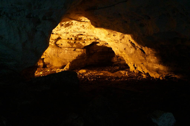 Balancín son los sitios más famosos de las cuevas mayas. Chichen Itza, México
. - Foto, imagen