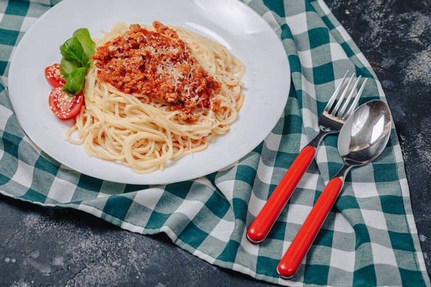 herkullinen italialainen pasta lihalla
 - Valokuva, kuva