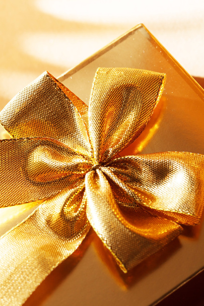 Present with gold bow - Photo, Image