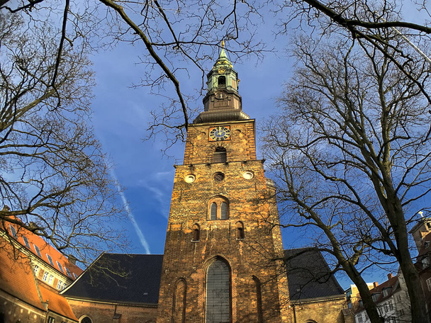 Sankt Petri Church St. Petri Kirke, farní kostel německy mluvící komunity v Kodani, Dánsko.  - Fotografie, Obrázek