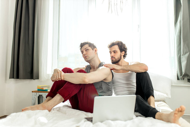 young caucasian gay couple in quarrel at home - Fotoğraf, Görsel