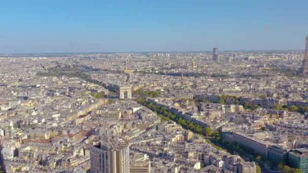 PARIS, FRANCE - MAY, 2019: Aerial drone view of Triumphal Arch and and Eiffel tower in historical city centre. - Footage, Video