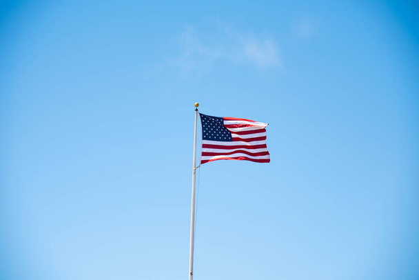 Az Amerikai Egyesült Államok amerikai zászlaja. Az amerikai zászló képe - Fotó, kép