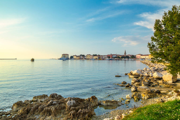 Stadt Porec, Hafen an der Adria auf der Halbinsel Istrien, Kroatien, Europa. - Foto, Bild