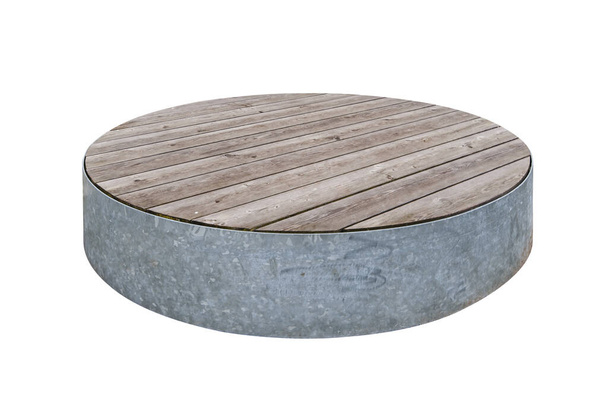 Kerek talapzat acél szélével és lekerekített board overlay elszigetelt fehér. - Fotó, kép