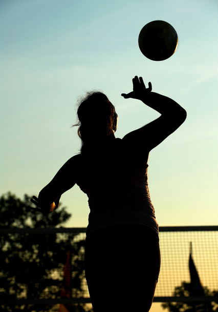 női röplabda játékos sziluett - Fotó, kép