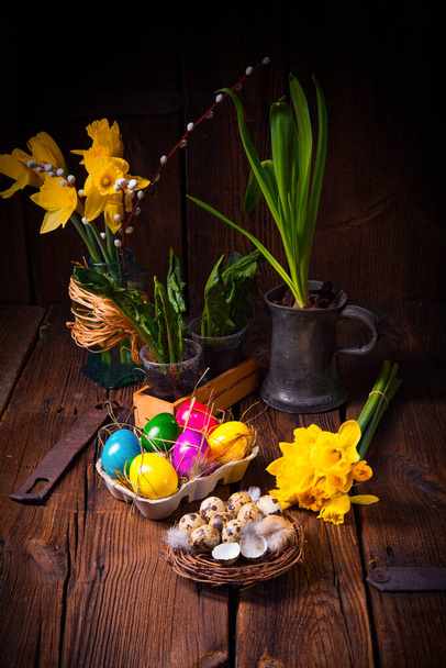 The perfect table with colorful table decorations for Easter - Photo, Image