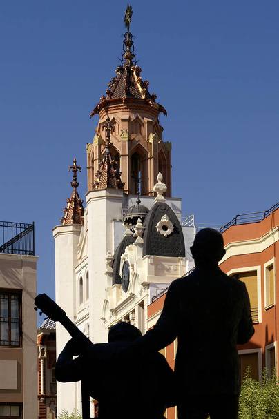 カディス(スペイン) 。カディスのシン・ボルバルへの記念碑 - 写真・画像