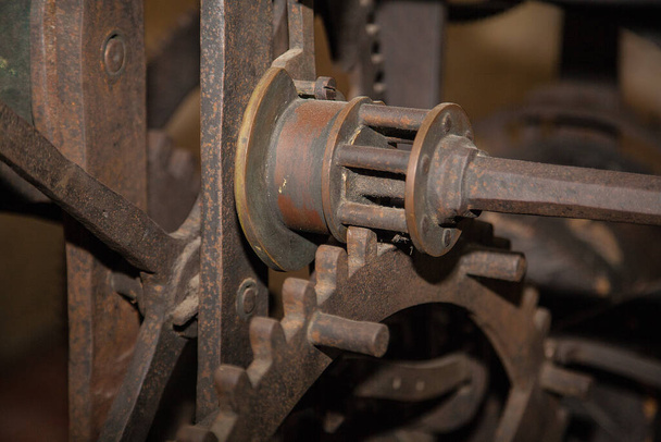 old rusty metal gears - Foto, Bild