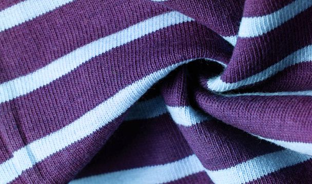 Texture, fond, motif, design, tissu lilas et bleu pâle à rayures de laine, tricots de laine élégants et agréables à travailler. Idéal pour vos projets. - Photo, image