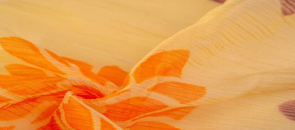 テクスチャ、背景、パターン、感覚、オレンジ色の赤黄色の花、フォールは、絹または絹と綿の混合物で作られた、糸または平織りの軽量生地です。.  - 写真・画像