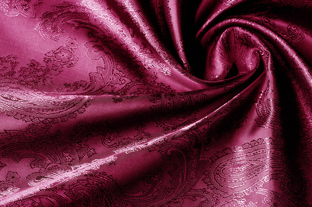 Textur, Hintergrund, rot, errötend, rötlich, florid, Gullys, errötender Stoff mit Paisley-Muster. auf der Grundlage traditioneller asiatischer Elemente - Foto, Bild
