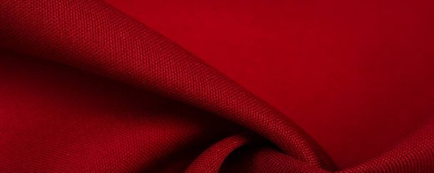 Texture, fond, motif, tissu de soie rouge, c'est le tissage de satin de soie. Se distingue par la densité, la douceur et le brillant de la face avant, la douceur, il est bien drapé. Conception d'utilisation, projets - Photo, image