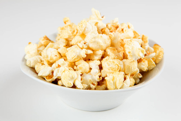 popcorn in a bowl - Fotografie, Obrázek