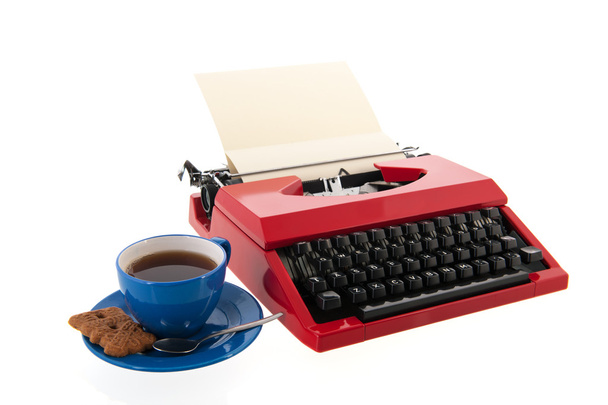 Red typewriter with blank paper - Zdjęcie, obraz