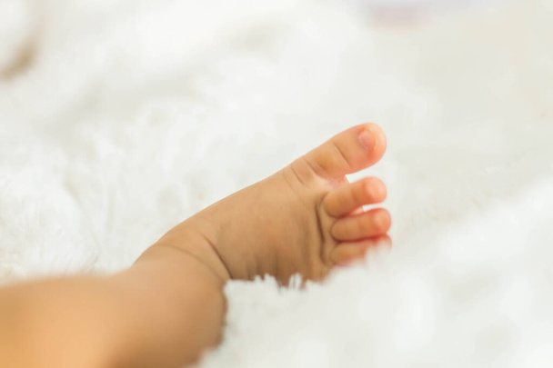 Closeup of newborn baby - Valokuva, kuva