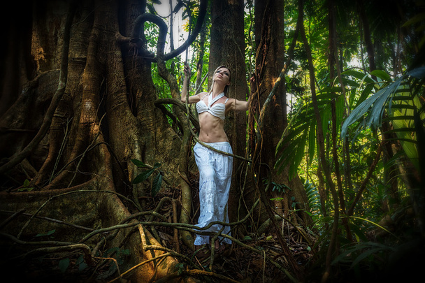 Beautiful girl in the jungle - Fotó, kép