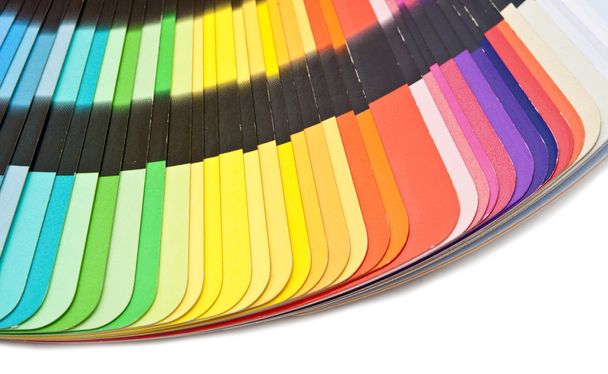 Espectro de guía de color muestras arco iris sobre fondo blanco
 - Foto, Imagen