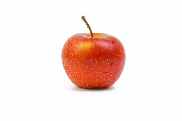 Jablečné ovoce na bílém pozadí. Selektivní zaměření - Fotografie, Obrázek