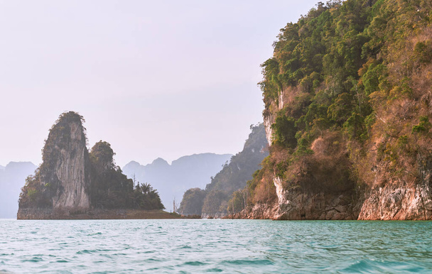 Khao SOK national Park is nature reserve - Foto, afbeelding