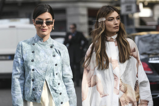 Milan, Italy - February 21, 2020: Street style appearance during Milan Fashion Week - streetstylefw20 - Foto, Imagen