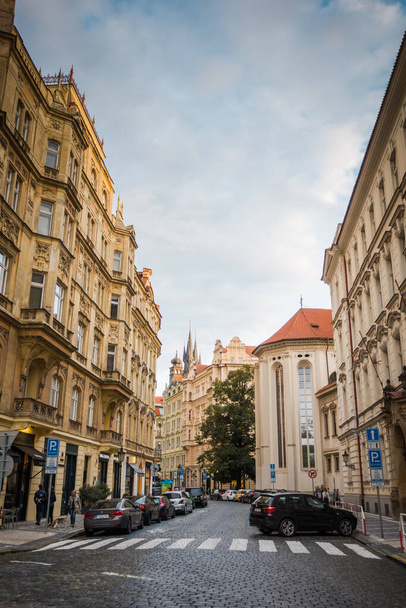 Prága, Csehország - 2019. szeptember 21.A csodálatos Prága ókori építészete - Fotó, kép