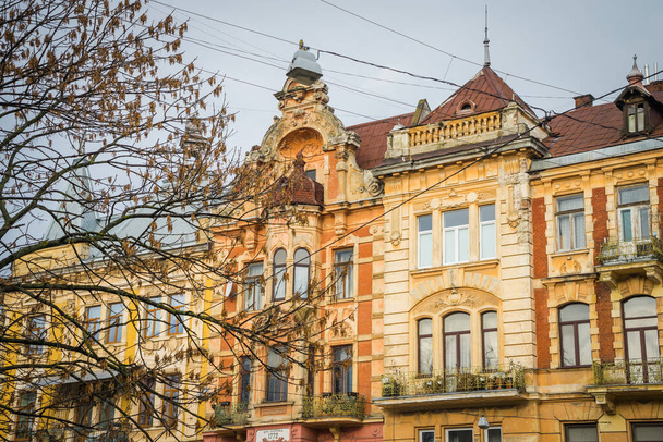 Magnífico invierno Lviv arquitectura y calles
 - Foto, Imagen