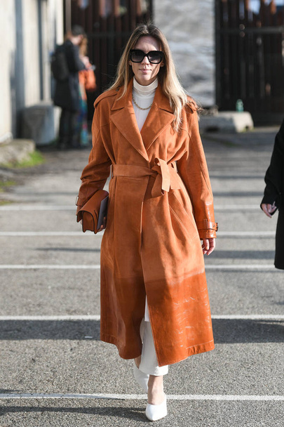 Milan, Italy - February 19, 2020: Street style appearance during Milan Fashion Week - streetstylefw20 - Foto, afbeelding