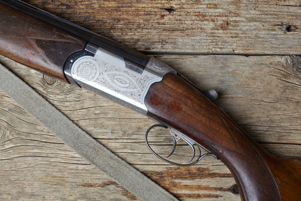 Pistola da caccia vintage - Foto, immagini