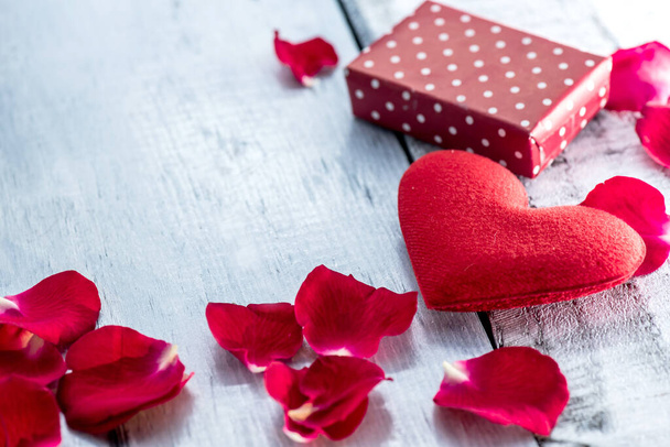 zblízka záběr čokoládové bonbóny ve tvaru srdce, Valentines koncept - Fotografie, Obrázek