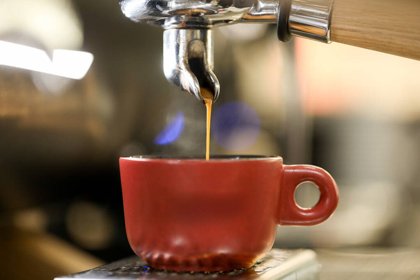 detail kávovaru na kávu  - Fotografie, Obrázek