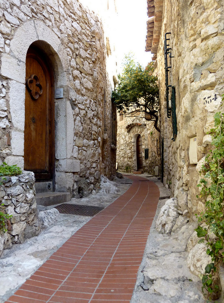 Eze rua antiga aldeia
 - Foto, Imagem