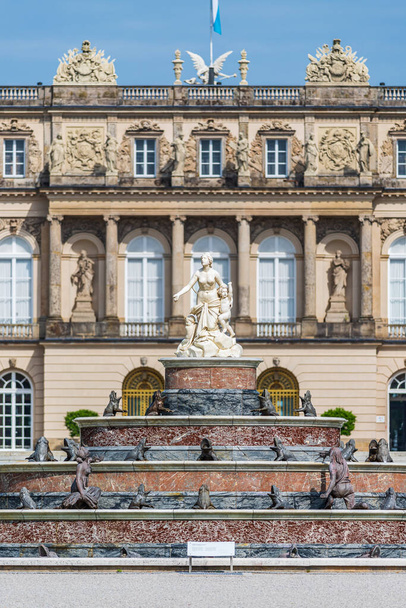 Latona szökőkút Herrenchiemsee épült Herreninsel Bajorországban, hasonló Versailles Palace - Fotó, kép