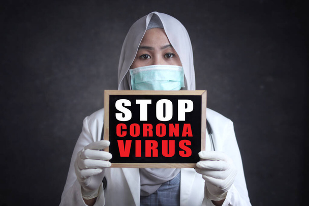 Corona virus, 2019-nCoV OR COVID-19. Novel Coronavirus. Similar to MERS CoV or SARS virus (severe acute respiratory syndrome). Health care and medical concept - Foto, Imagen