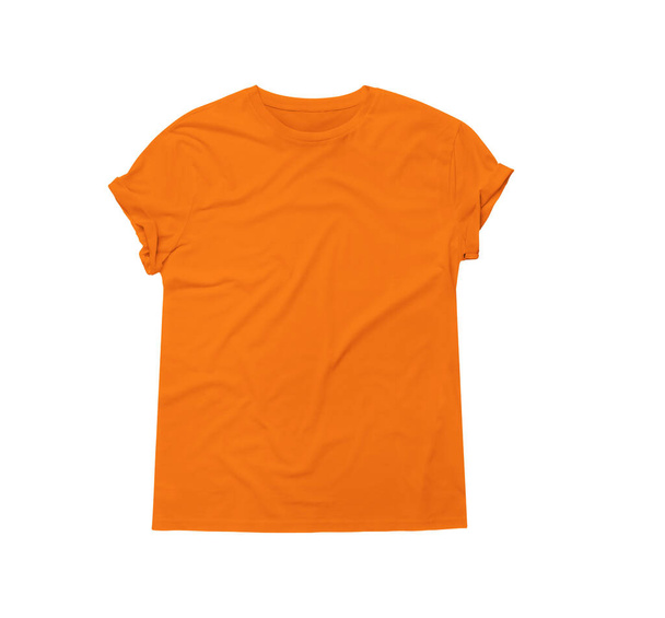 Uma elegante camiseta repleta de cor em pó de cúrcuma para ajudá-lo a mostrar seus projetos como um designer gráfico profissional
  - Foto, Imagem