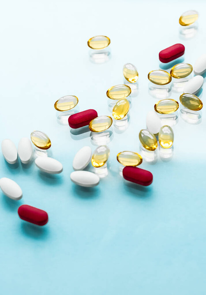 Pills, capsules and probiotics, healthcare and medicine for virus protection - Foto, Bild