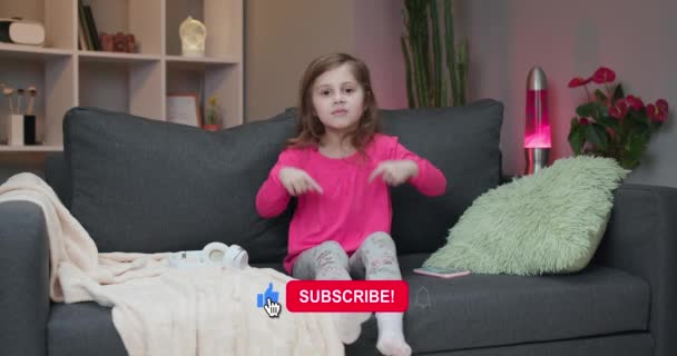 Female kid vlogger asking online audience to like and subscribe to her channel - Video, Çekim