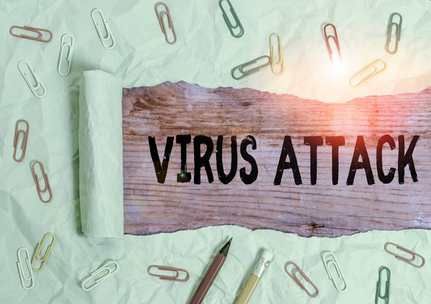 Signo de texto que muestra Virus Attack. Foto conceptual programa malicioso que realiza acciones no autorizadas por el usuario
. - Foto, imagen