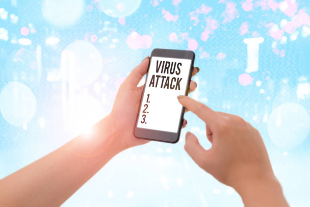 Mesaj işareti Virüs Saldırısı 'nı gösteriyor. Kullanıcı tarafından onaylanmamış eylemleri gerçekleştiren kavramsal fotoğraf kötü niyetli program. - Fotoğraf, Görsel