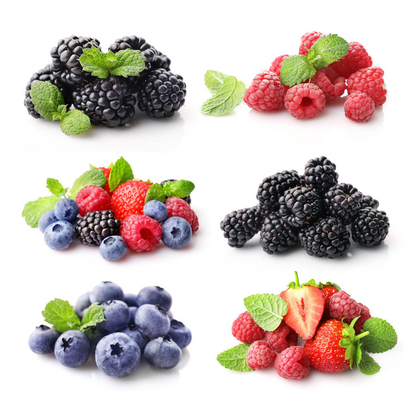 Set of fresh blackberries isolated on white background - Foto, Imagem