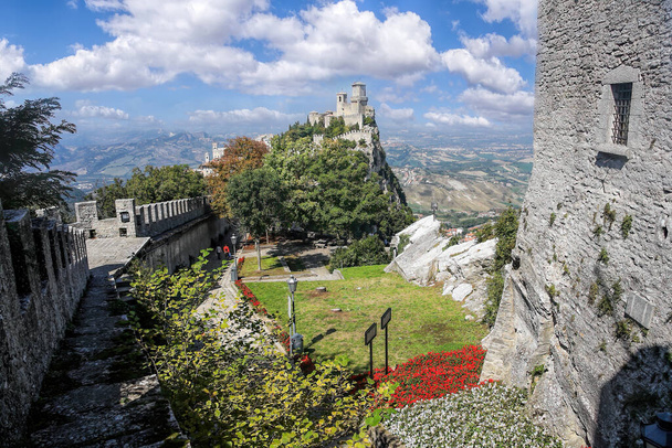 ロッカ・デッラ・グアイタ,サンマリノ共和国の城,イタリア - 写真・画像